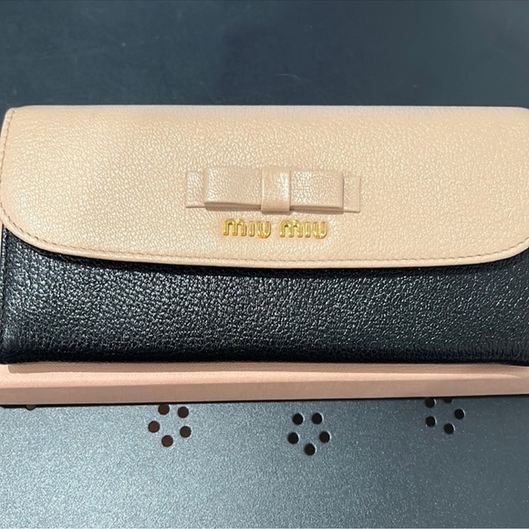 Miu miuwomen wallet